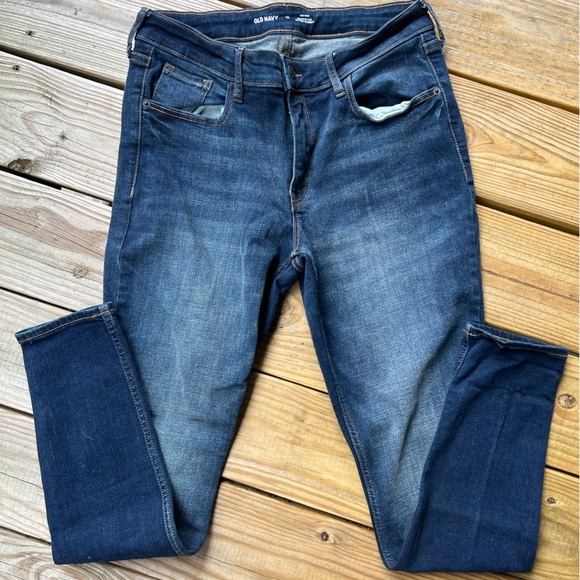 Women’s old navy size 12 mid rise rockstar super skinny Blue Denim Jeans - Picture 1 of 8